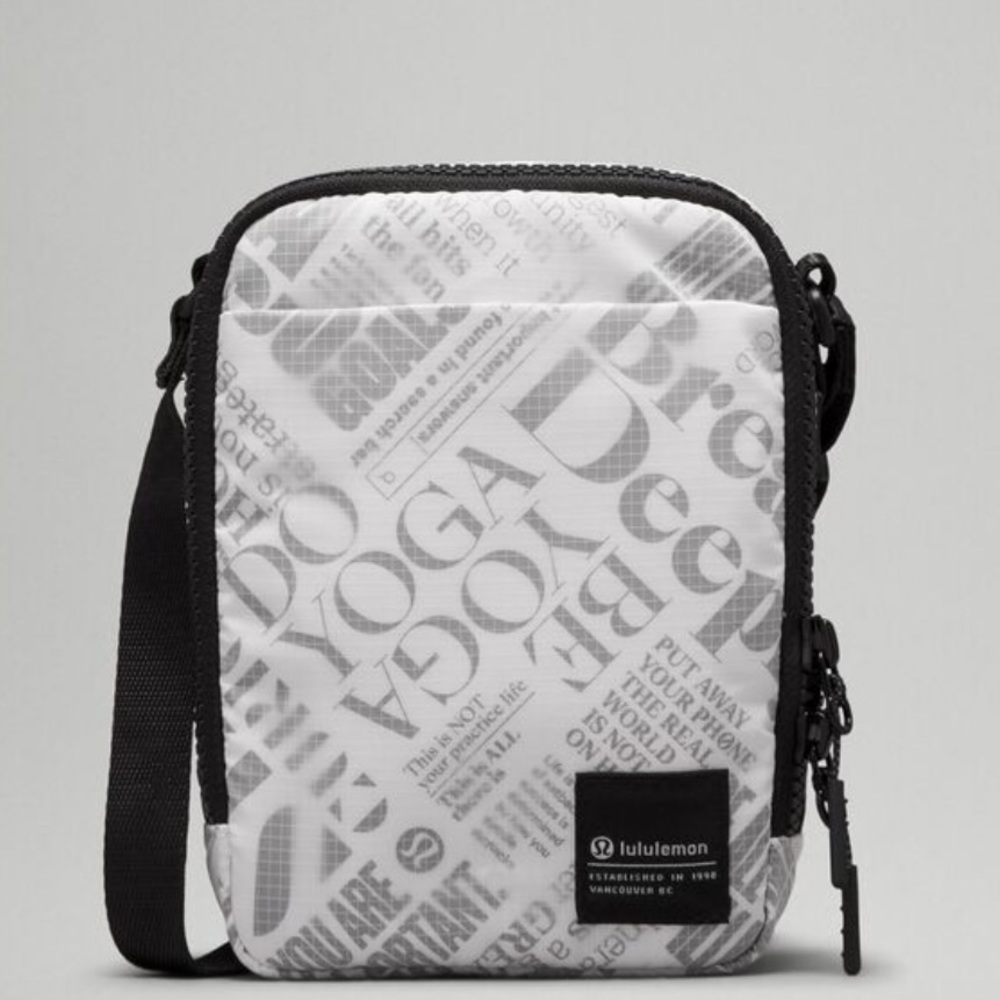 Lululemon Large Crossbody Belt Bag Manifesto Print New with tags 1.5L NIP Sealed